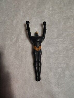 DC Comics Flying Batman Toy Figurine 182